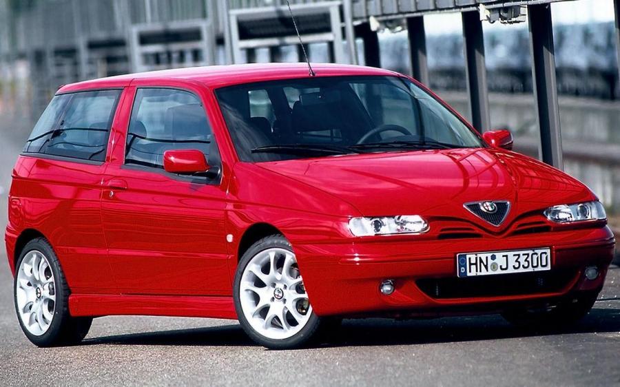 Alfa Romeo 145 Edizione Sportiva '2000